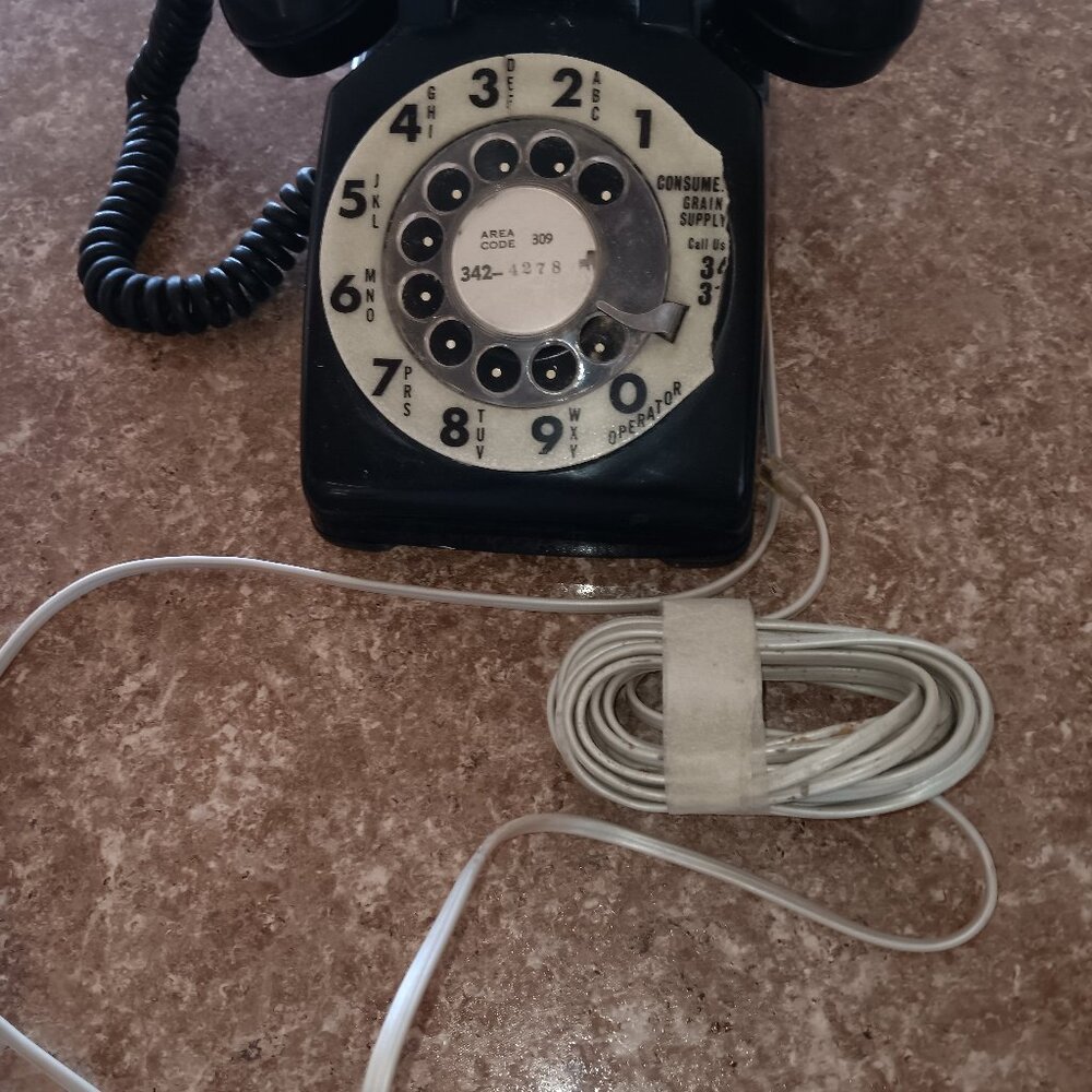 Vintage Western Electric Rotary Dial Desk Telephone. Made in The USA